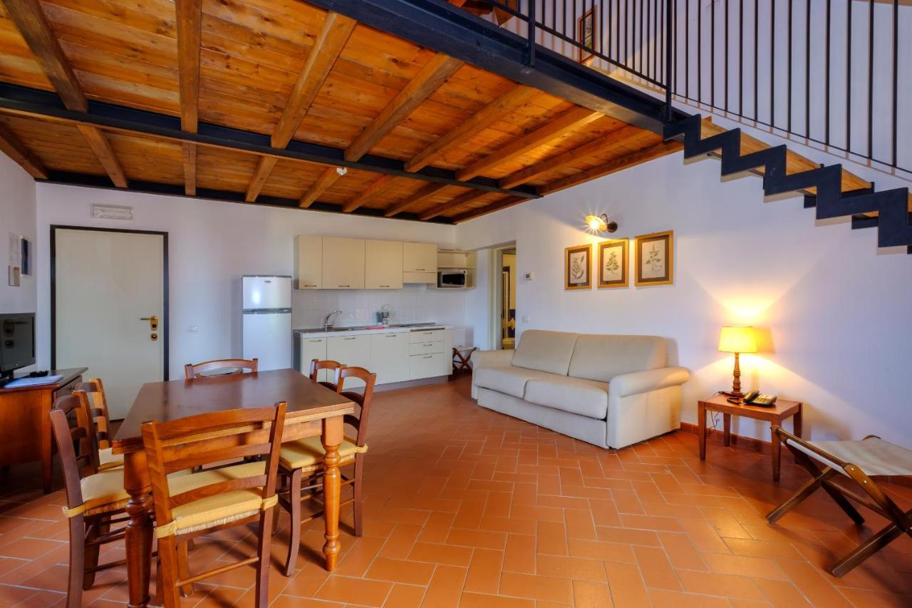 Poggio All'Agnello Sport & Family Holidays Populonia Exterior photo