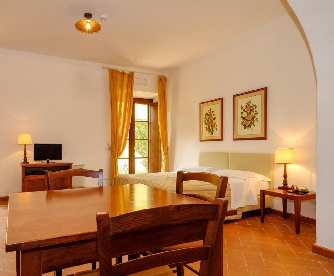 Poggio All'Agnello Sport & Family Holidays Populonia Exterior photo