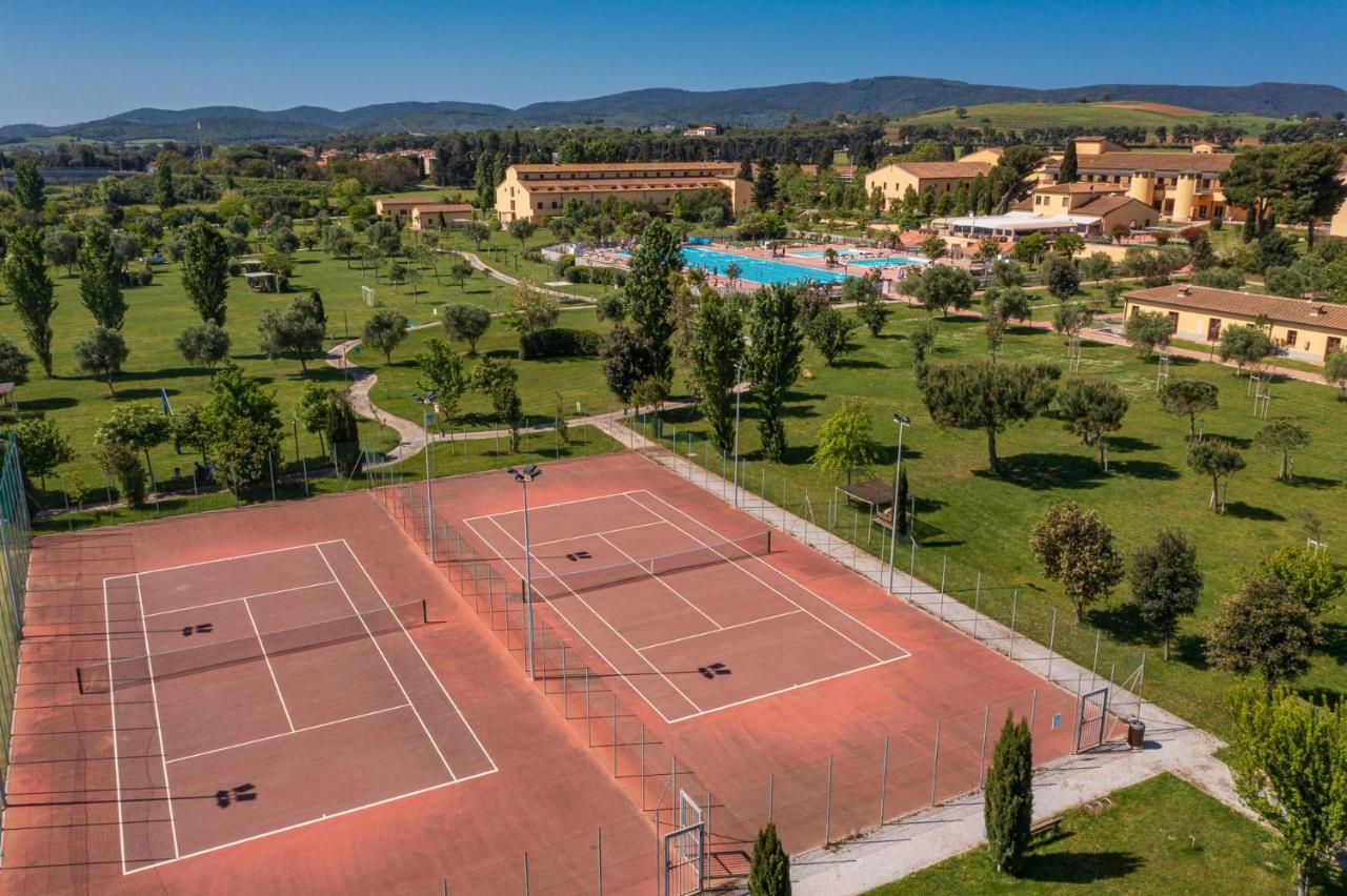 Poggio All'Agnello Sport & Family Holidays Populonia Exterior photo