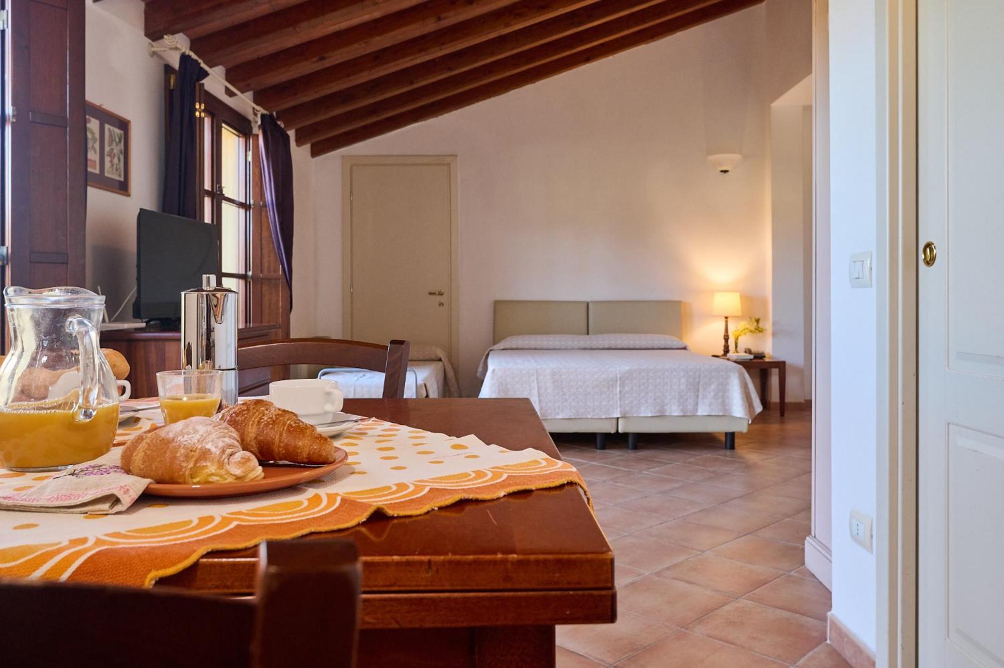 Poggio All'Agnello Sport & Family Holidays Populonia Exterior photo